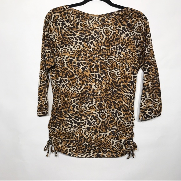Bobbie Brooks Top Size L Leopard Print - Picture 4 of 7